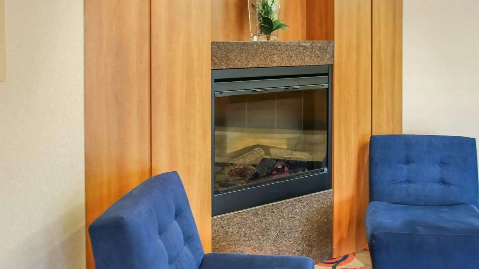 Quality Inn & Suites Winnipeg 3*,