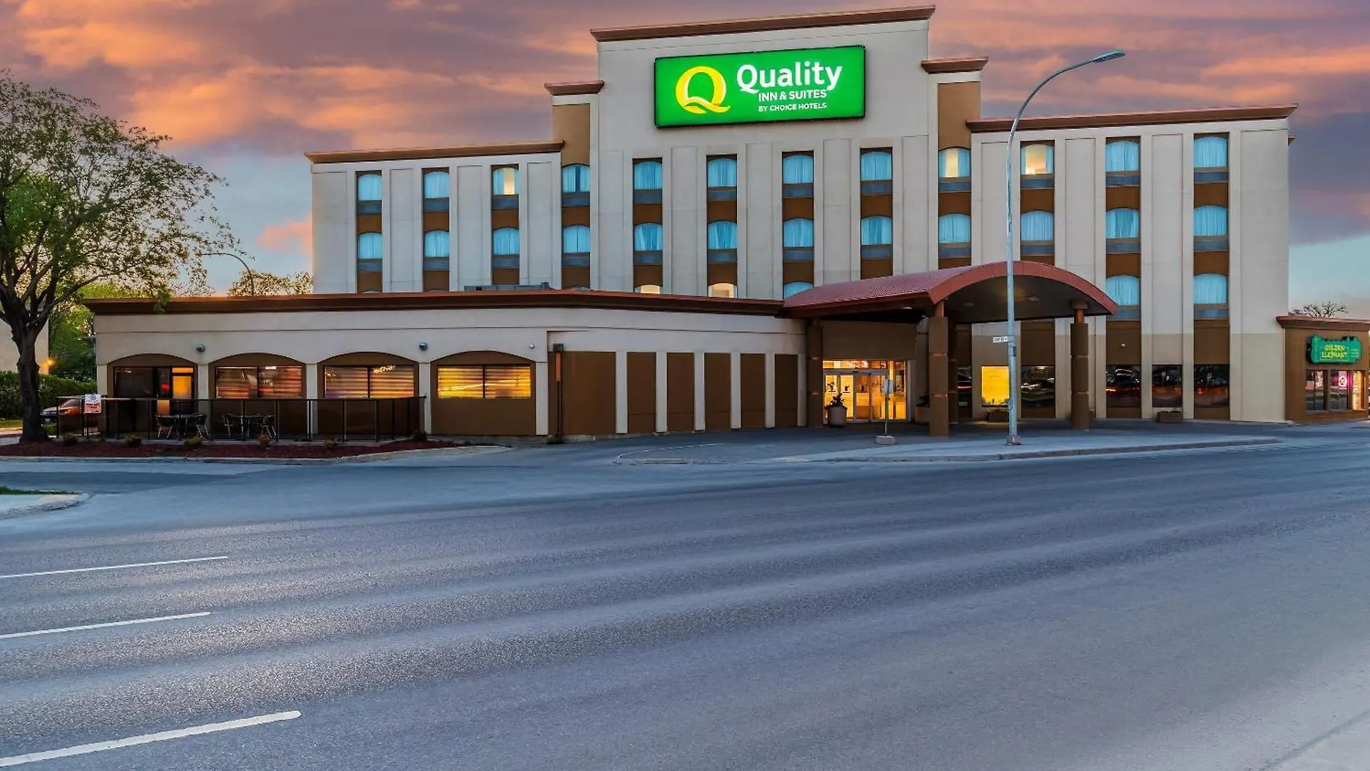 ***  Quality Inn & Suites Winnipeg Canada